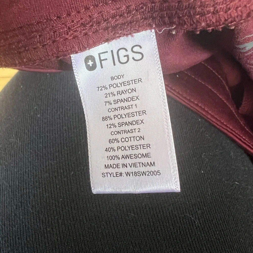 Figs maroon scrub‎ jogger pants